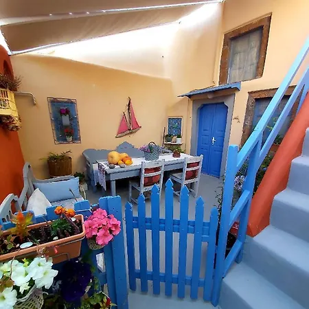 Emmantina Bed & Breakfast