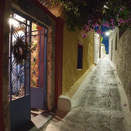 Bed & Breakfast Emmantina 3*
