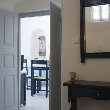 Emmantina Bed & Breakfast Mesariá