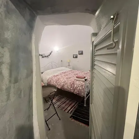 Emmantina Bed & Breakfast Messaria (Santorini)