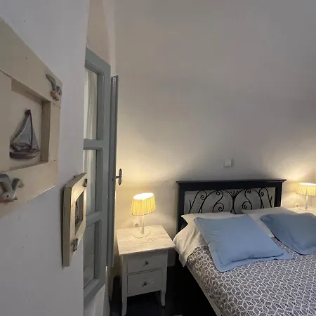 Emmantina Bed & Breakfast Mesariá