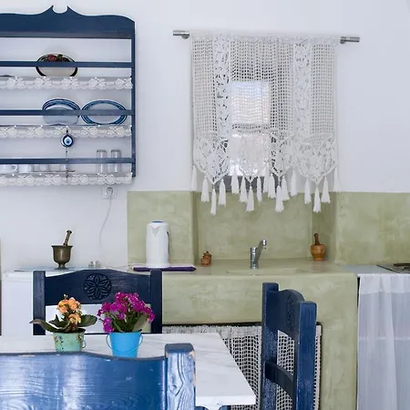 Emmantina 3* Μεσαριά