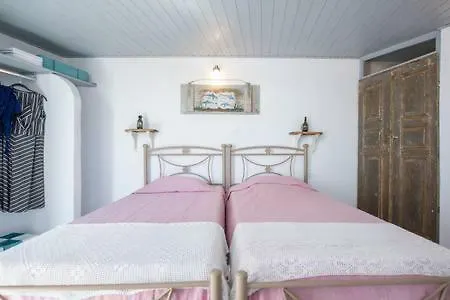 Emmantina 3* Μεσαριά