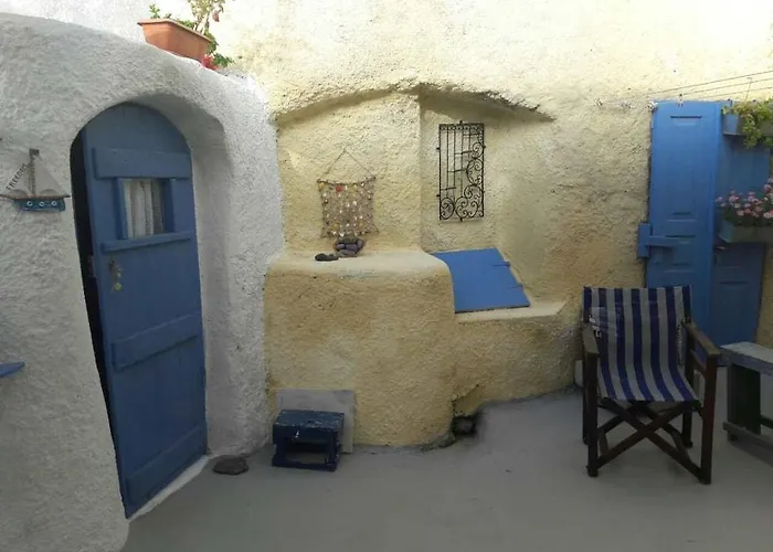 Emmantina Bed & Breakfast Messaria (Santorini)