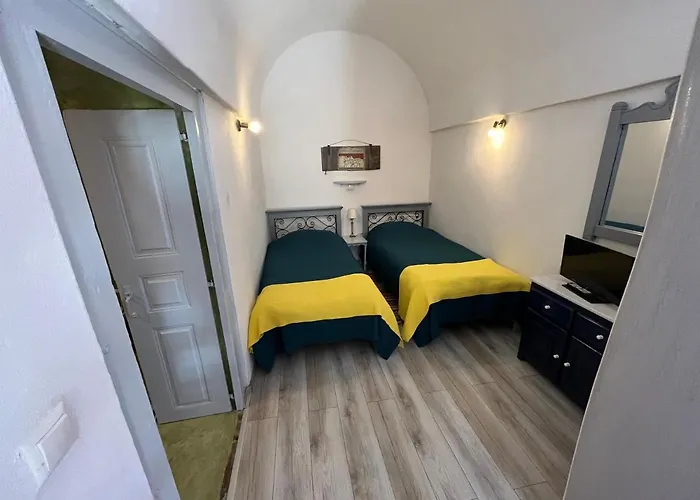 Emmantina Bed & Breakfast Messaria (Santorini)